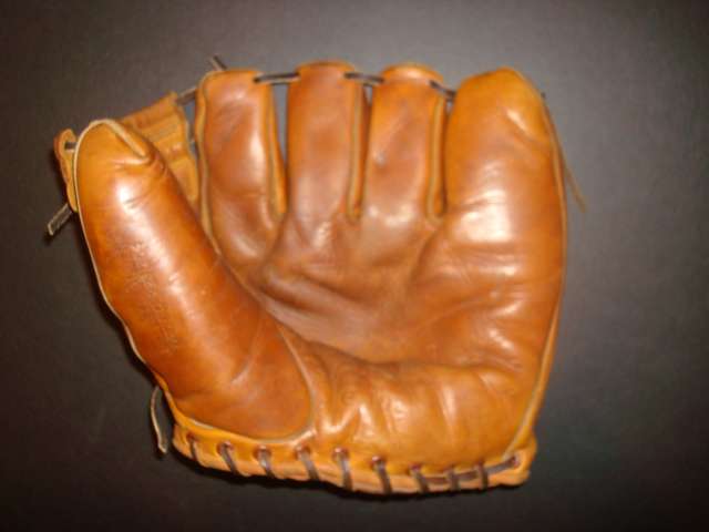 Bob Thomson MacGregor Goldsmith G108 Front